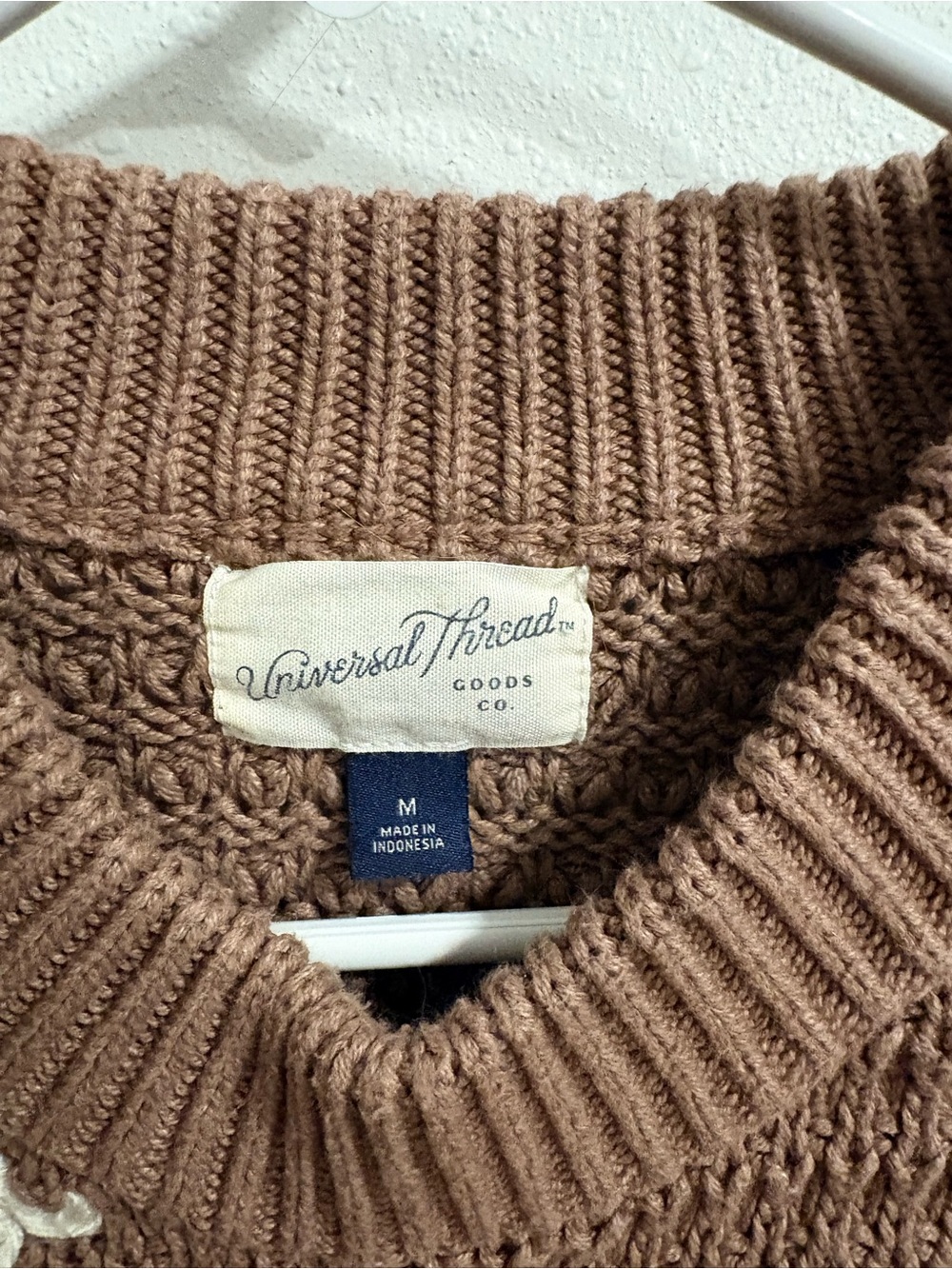 Universal Thread Brown 'mama' Embroidered Chunky Crewneck Sweater Size Medium - Picture 3 of 4